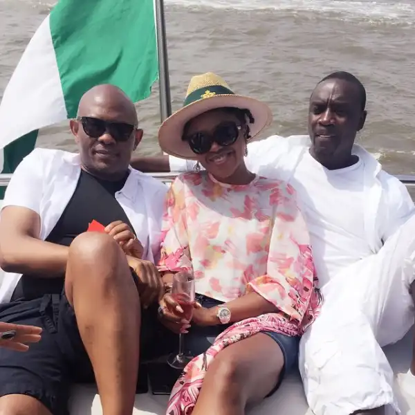 Actress Omoni Oboli Takes A Boat Ride With Akon, Tony Elumelu, Jesse Jagz & Stephaine Coker [See Photos]